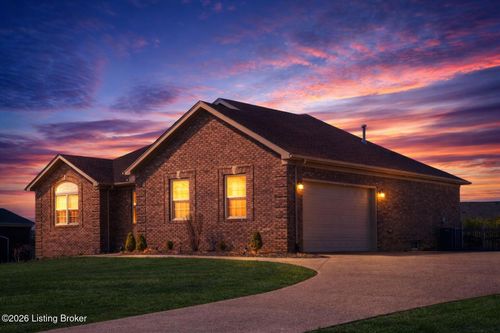 1275 Stringer Ln, Mt. Washington, KY, 40047-7361 | Card Image