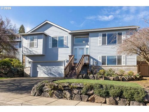 1038 Sw Arrowhead Pl, Dundee, OR, 97115 | Card Image