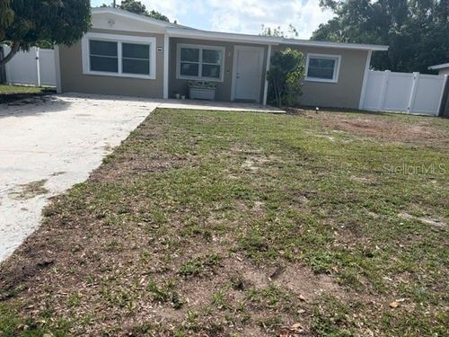 11601 109th St, Seminole, FL, 33778-3251 | Card Image