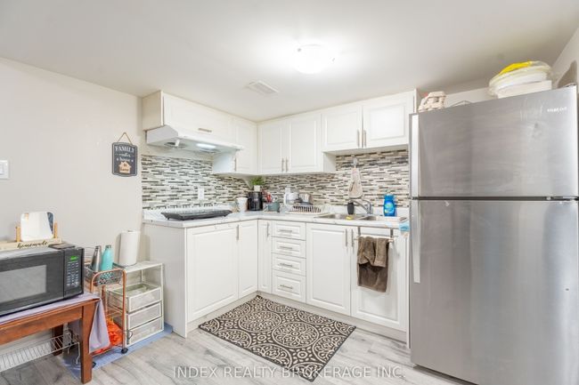 55 Phyllis Dr, House attached with 4 bedrooms, 4 bathrooms and 4 parking in Caledon ON | Image 35