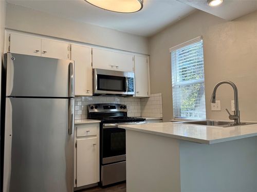 apt-101-4503 Speedway, Austin, TX, 78751-3034 | Card Image