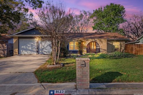 9123 Pitcairn, San Antonio, TX, 78254-2525 | Card Image