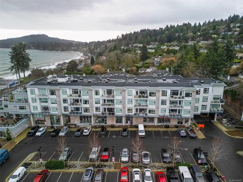 203-5118 Cordova Bay Rd, Saanich, BC, V8X1R1 | Card Image