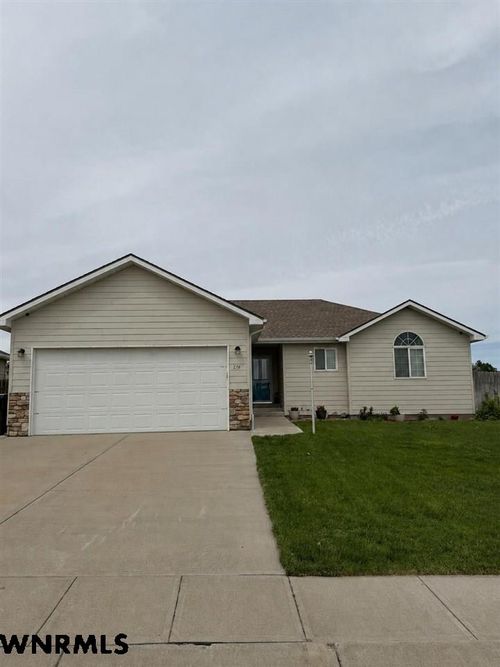 2766 Verde Lane, Sidney, NE, 69162 | Card Image