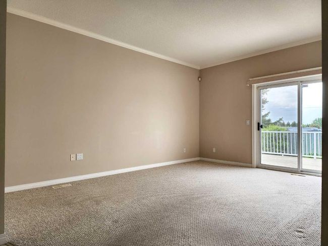 27 Skyline Cres, Home with 2 bedrooms, 2 bathrooms and 2 parking in Claresholm AB | Image 12