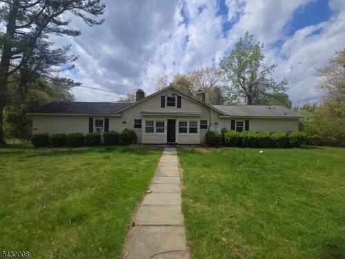 d-12 Mark Ln, Succasunna, NJ, 07876-1717 | Card Image
