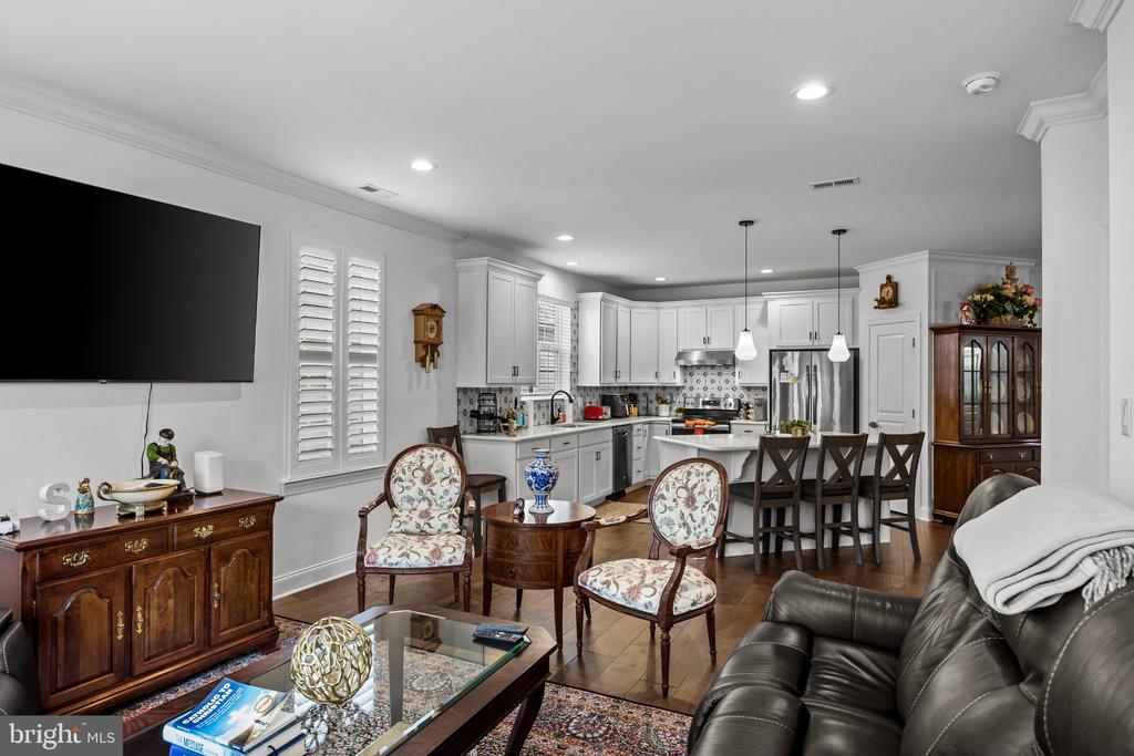 Residential in MEDFORD 5