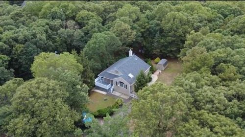 350 Mark Tree Rd, South Setauket, NY, 11720-2280 | Card Image