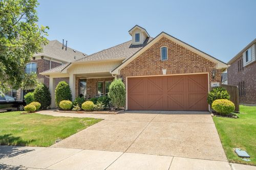 801 Marietta Ln, Aubrey, TX, 76227-1255 | Card Image