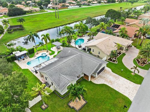6411 Olde Moat Way, Davie, FL, 33331-3432 | Card Image