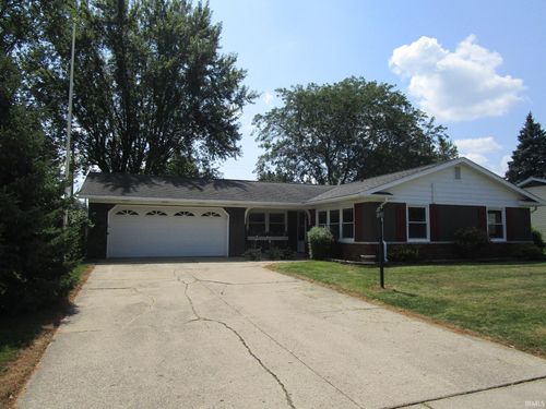 600 Wedgewood Pl, Kendallville, IN, 46755-1211 | Card Image