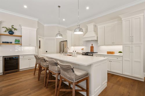 24 Country Farm Rd, Forestdale, MA, 02644-1610 | Card Image