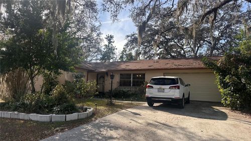 7012 Doreen St, TAMPA, FL, 33617-8437 | Card Image