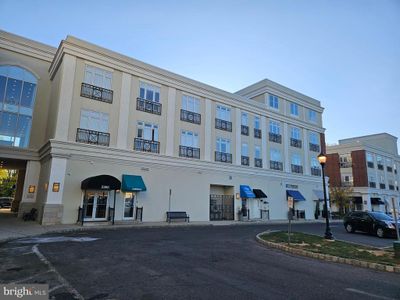 207 - 2360 Route 33, Condo with 1 bedrooms, 1 bathrooms and null parking in Robbinsville NJ | Image 1