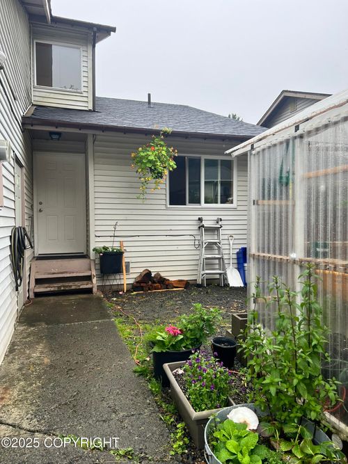 3227 Timberline Ct, Ketchikan, AK, 99901-5776 | Card Image