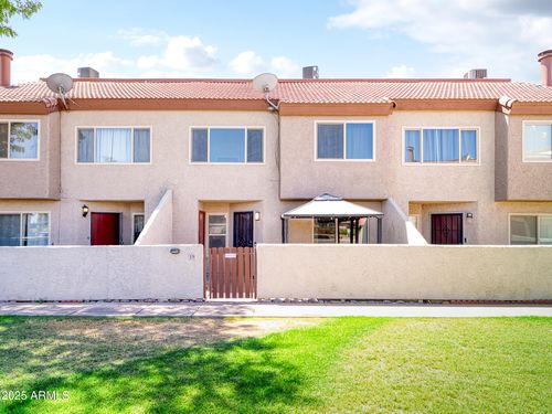 19-2040 S Longmore, Mesa, AZ, 85202-6567 | Card Image
