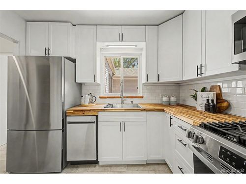 1630 Quince St, Denver, CO, 80220-1930 | Card Image