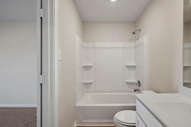 313 Grayson Baw Ln, House other with 3 bedrooms, 2 bathrooms and 2 parking in Waller TX | Image 18