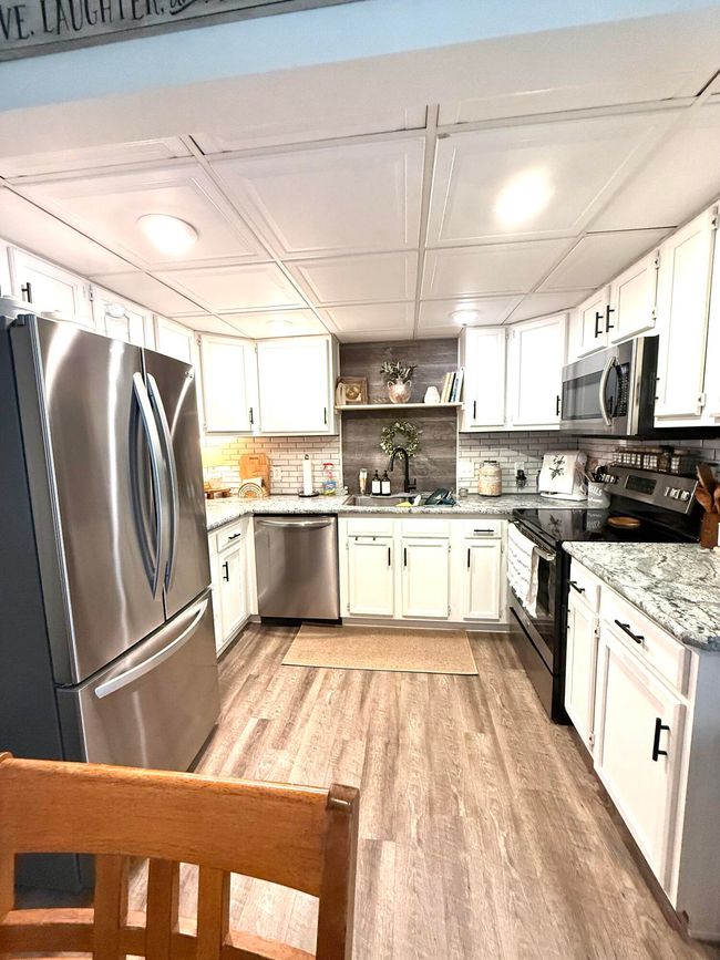 109 Maine Rd, Condo with 3 bedrooms, 3 bathrooms and null parking in Plattsburgh NY | Image 5