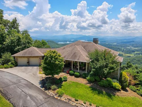 1212 E Double Knob Dr, Hayesville, NC, 28904-9159 | Card Image