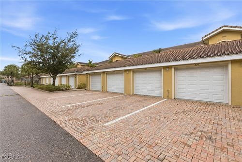 unit-105-1070 Winding Pines Cir, CAPE CORAL, FL, 33909-8752 | Card Image