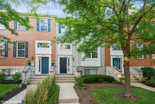 133 Willey St, Gilberts, IL, 60136-8000 | Card Image