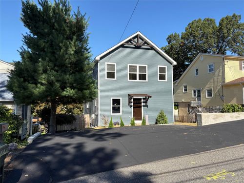 27 Windermere Ave, Greenwood Lake, NY, 10925-2104 | Card Image