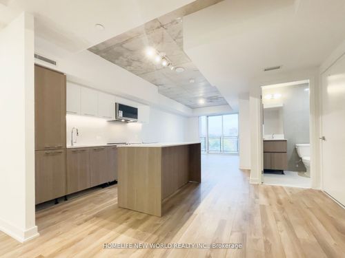 404-665 Queen St E, Toronto, ON, M4M0G3 | Card Image