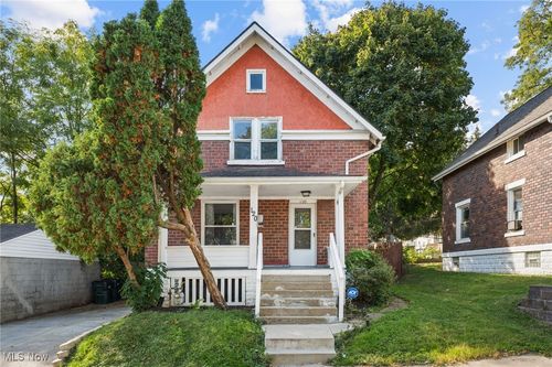 120 Grant Ave, Cuyahoga Falls, OH, 44221-4714 | Card Image