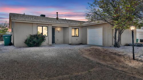 672 Sunflower Dr Sw, Rio Rancho, NM, 87124-4248 | Card Image