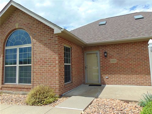 2007 Lake View Dr, Rostraver Township, PA, 15012-3611 | Card Image