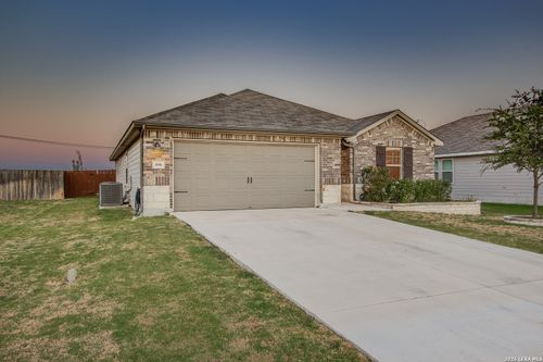 206 Santo Spirit Rd, Hutto, TX, 78634-5816 | Card Image