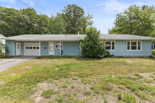 236 Congress Cir, Topsham, ME, 04086-1102 | Card Image