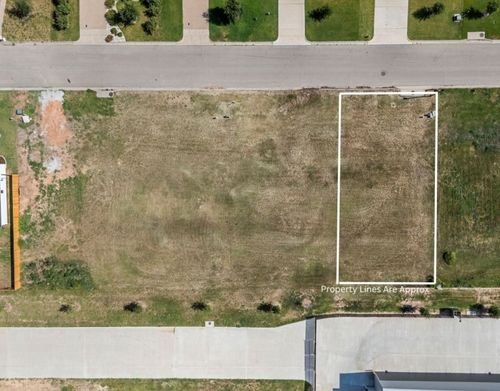 9924 Bridlewood Ln, Waco, TX, 76708-7326 | Card Image