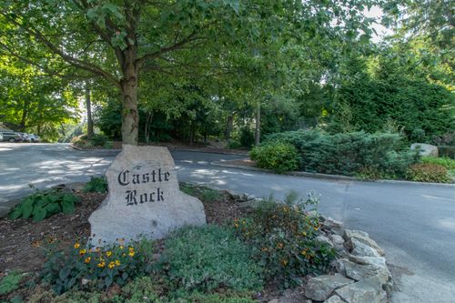 12-12 Castle Rock, Branford, CT, 06405-4458 | Card Image