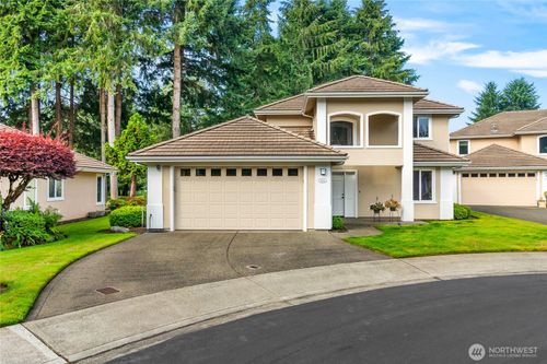 6833 Fairway Ln Se, Olympia, WA, 98501-9109 | Card Image