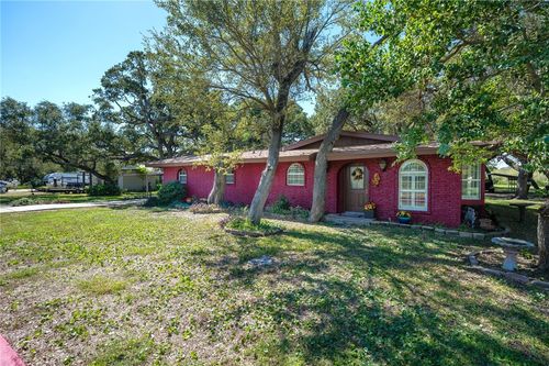 2093 Tiner Ln, Ingleside, TX, 78362-4409 | Card Image