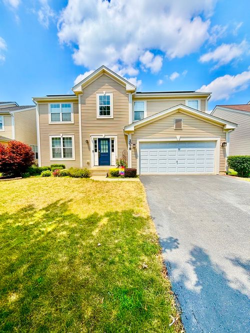 2078 Kate Dr, Montgomery, IL, 60538-6001 | Card Image