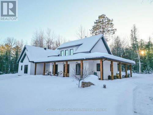 841 Highway 17 E, Bonfield, ON, P0H | Card Image