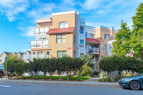 10-930 N Park St, Victoria, BC, V8T1C6 | Card Image