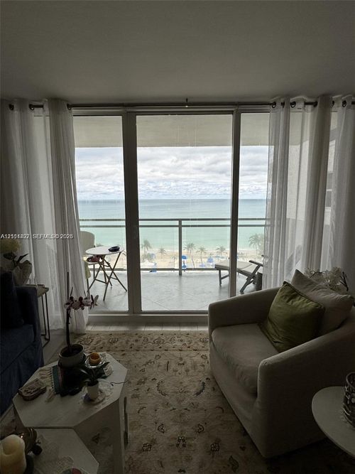815-2030 S Ocean Dr, Hallandale Beach, FL, 33009-6609 | Card Image