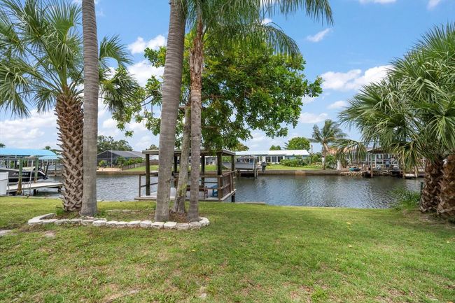 911 Sago Palm Way, House other with 3 bedrooms, 2 bathrooms and null parking in APOLLO BEACH FL | Image 19