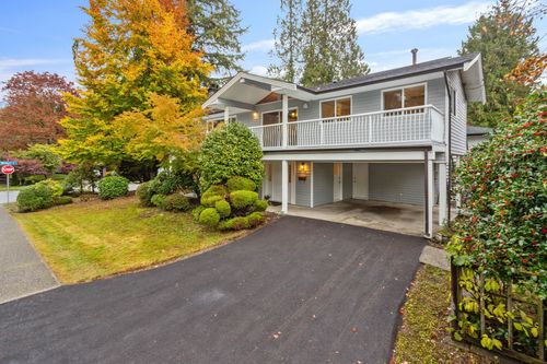 3288 Hoskins Rd, North Vancouver, BC, V7J3B4 | Card Image