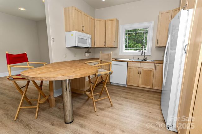 9 Gazebo Trl, Condo with 3 bedrooms, 2 bathrooms and null parking in Clyde NC | Image 28