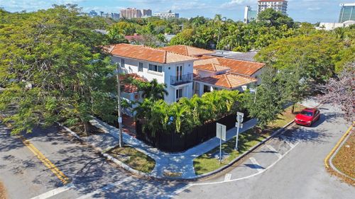 100 Sw 26th Rd, Miami, FL, 33129-2303 | Card Image