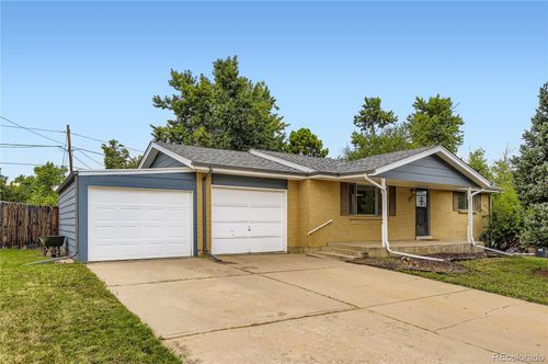 751 Beech St, Lakewood, CO, 80401-4652 | Card Image