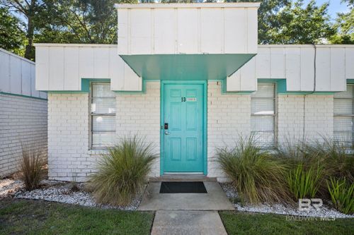 13-325 E 22nd Ave, Gulf Shores, AL, 36542-3634 | Card Image