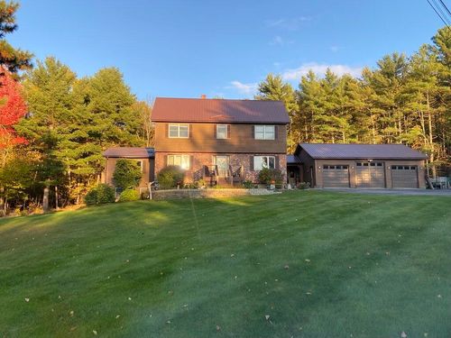 10 Penny Ln, Lincoln, ME, 04457-1183 | Card Image