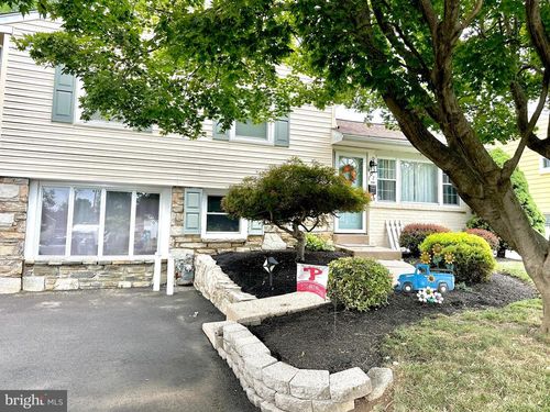 407 Goodwin Rd, HATBORO, PA, 19040-2413 | Card Image