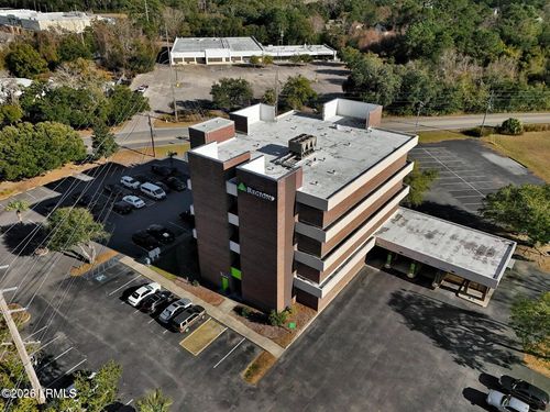 4b-69 Robert Smalls Pkwy, Beaufort, SC, 29906-4275 | Card Image